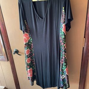 Johnny Was long tunic/ short dress size 3x.